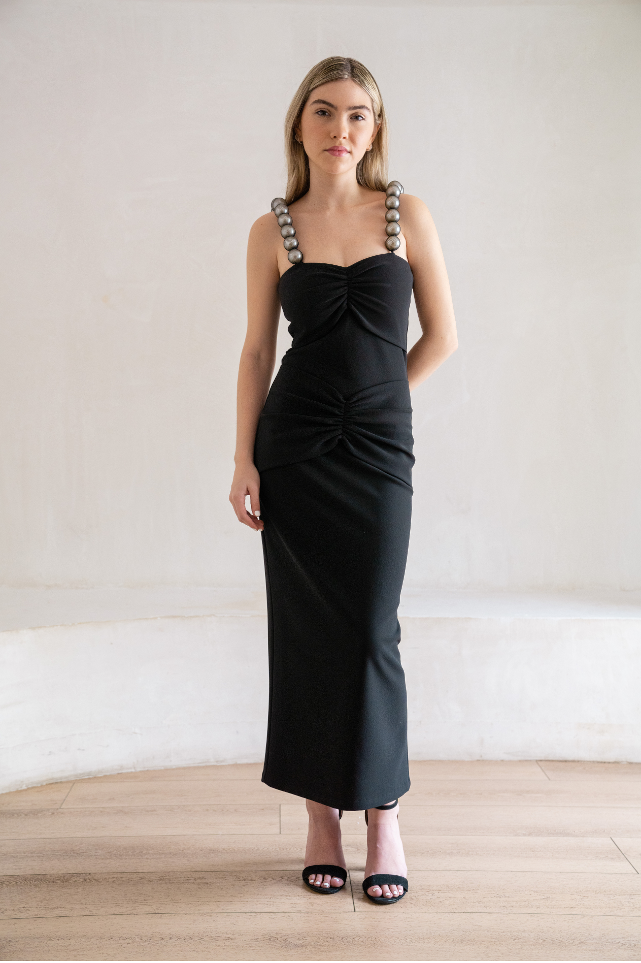 Ember Pearl Midi Dress Black