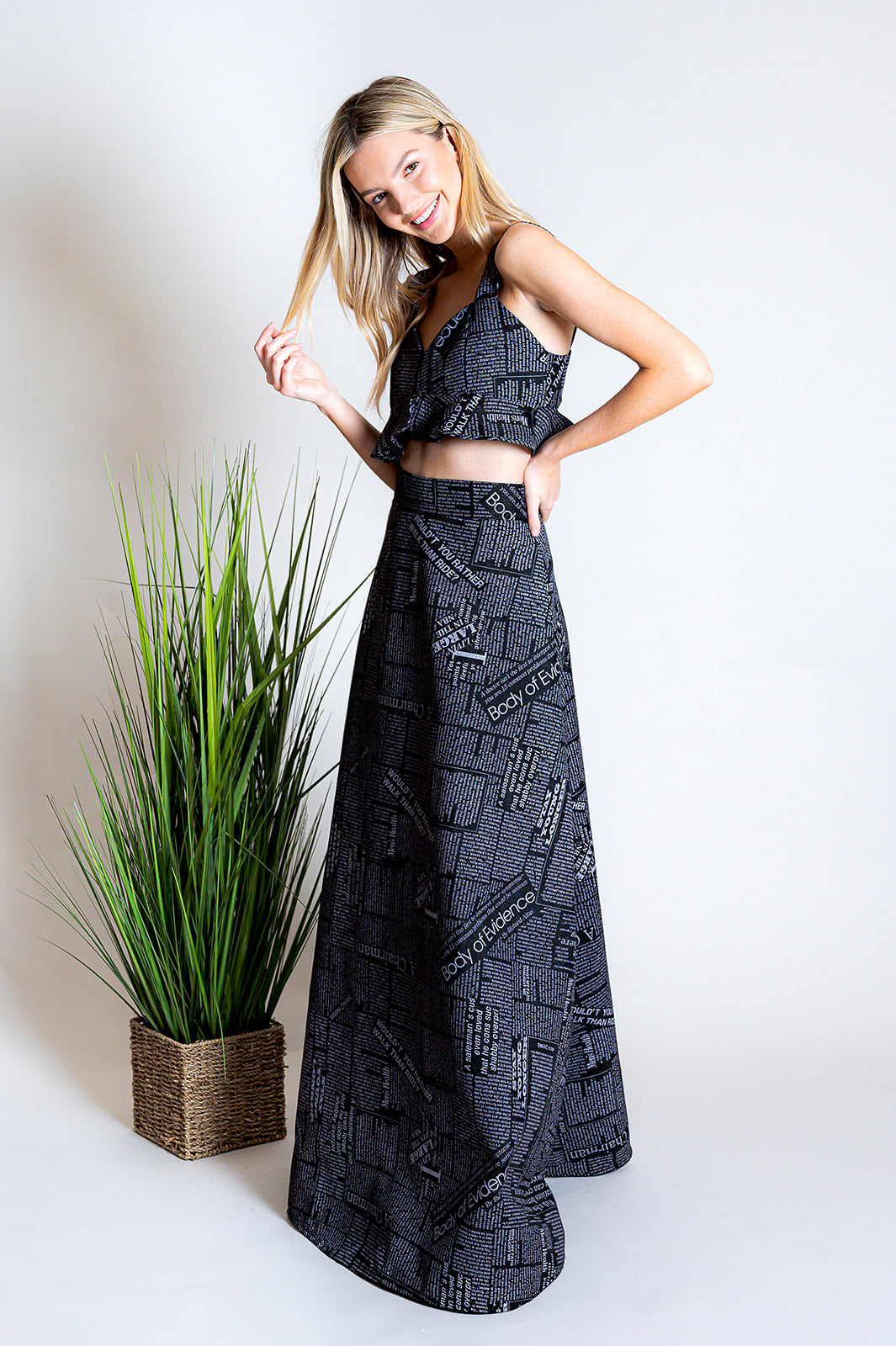 Newspaper A-Line Skirt | Black